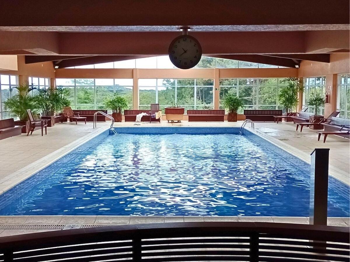 Apartamento No Residencial Village No Centro De Gramado, Com Piscina Aquecida E Hidromassagem 外观 照片